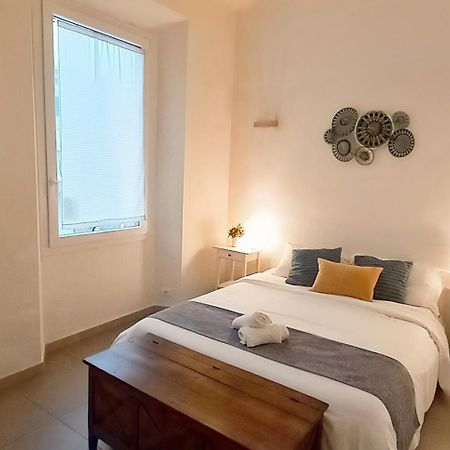 Charming & Spacious Florentine Home Just Two Mins From Tram Stop Флоренция Экстерьер фото